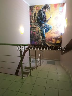 otzyv_fotooboi_ulichnyj_muzykant